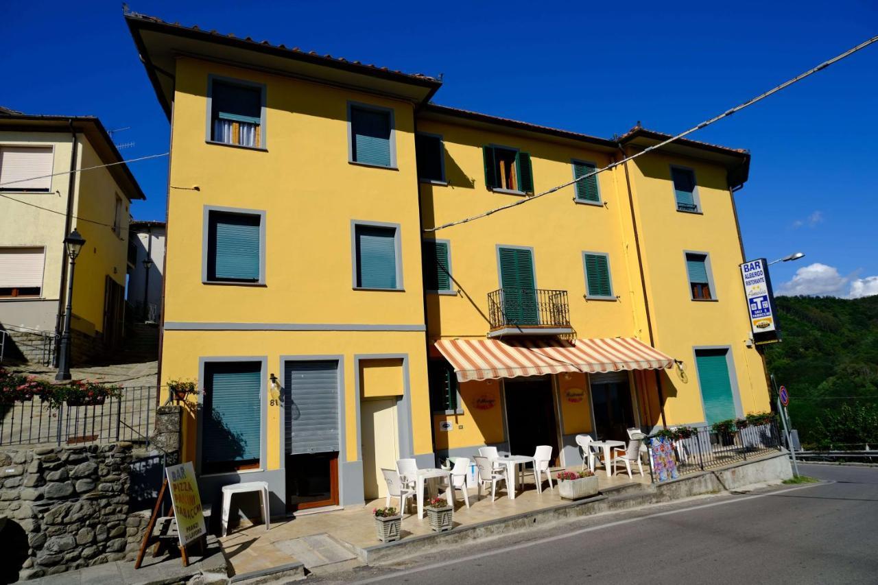 Amelia Hotel Momigno 外观 照片