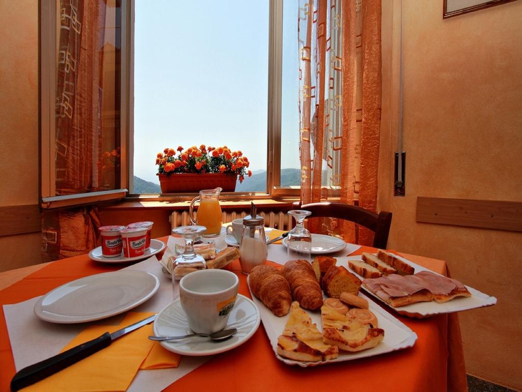 Amelia Hotel Momigno 外观 照片
